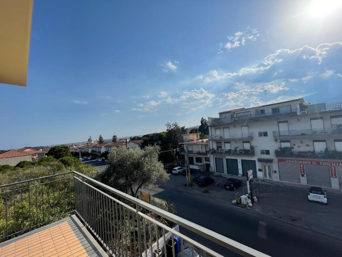 Maison De Cheeramie - Tourist Apartments Tra Mare E Etna Mascali Exterior photo